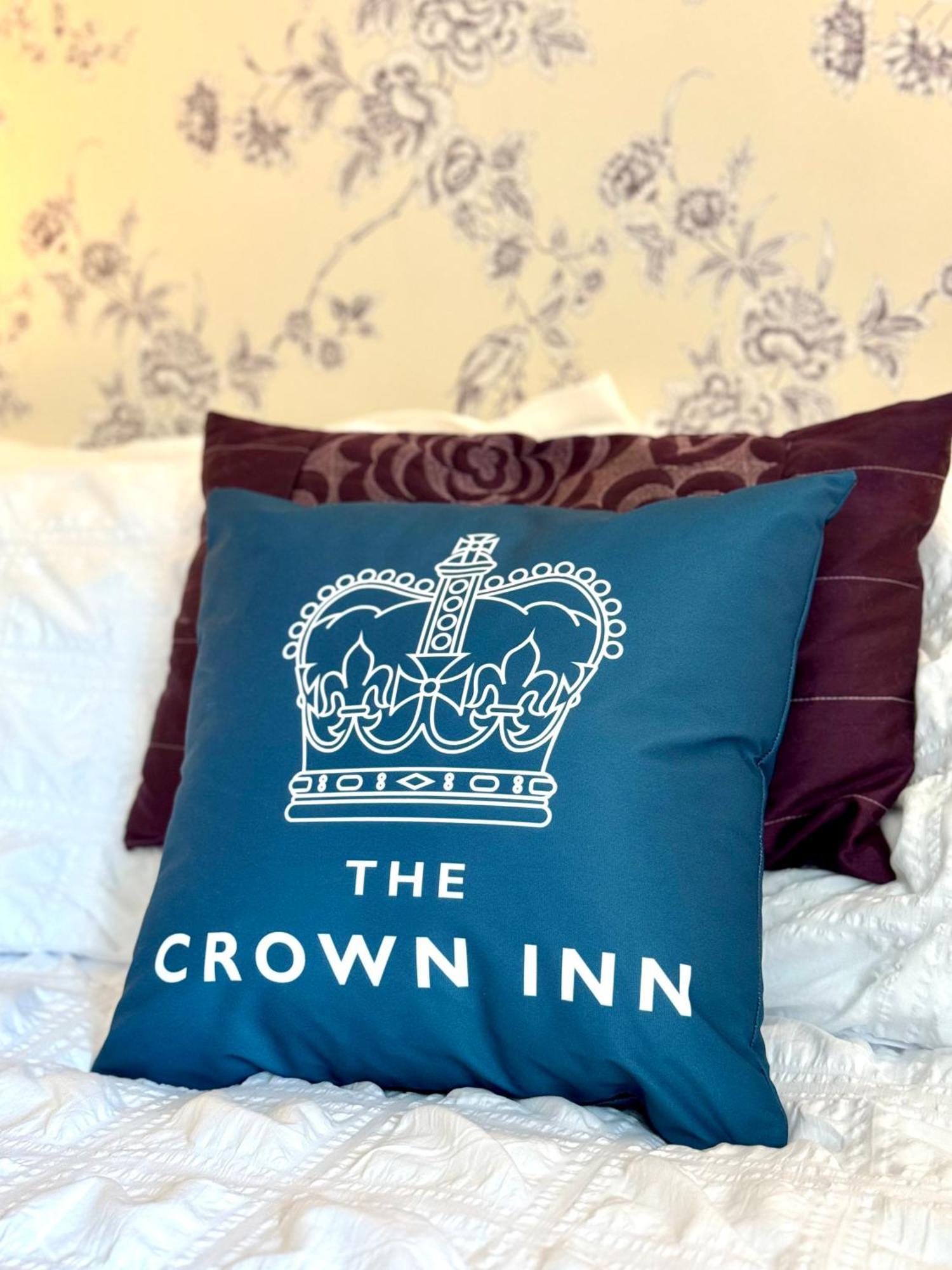 The Crown Inn West Down Buitenkant foto